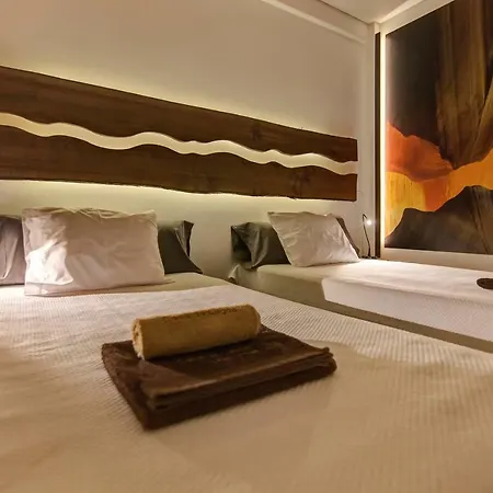 Epicenter Santacruz 아파트 *