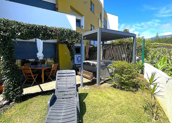 Epicenter Santacruz Apartman *