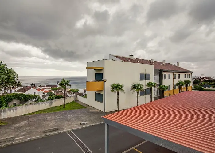 Epicenter Santacruz Apartman