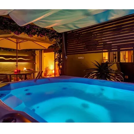Epicenter Santacruz Apartment Lagoa (Azores)