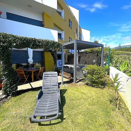 Epicenter Santacruz Apartman *