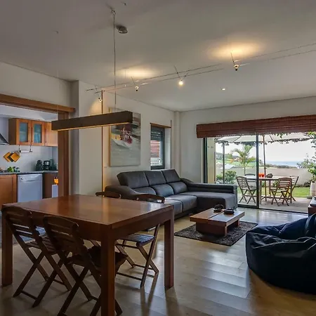 Apartment Epicenter Santacruz *