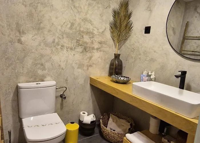 Epicenter Santacruz Appartement *