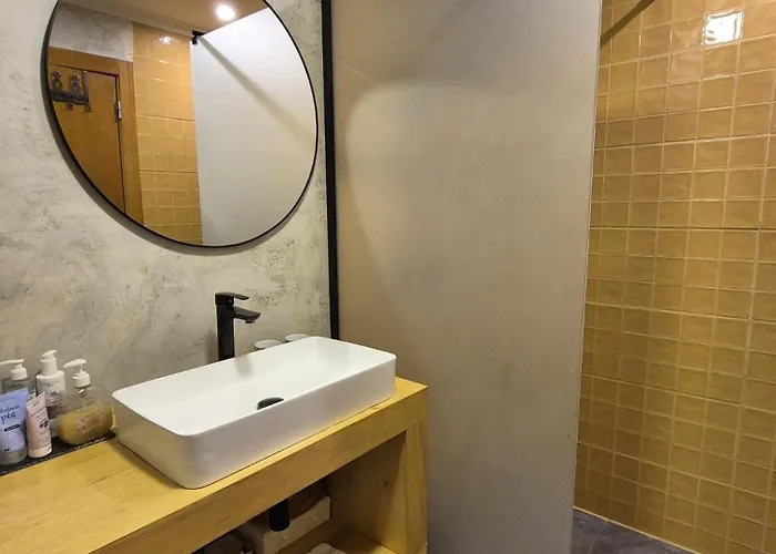 Epicenter Santacruz Appartement