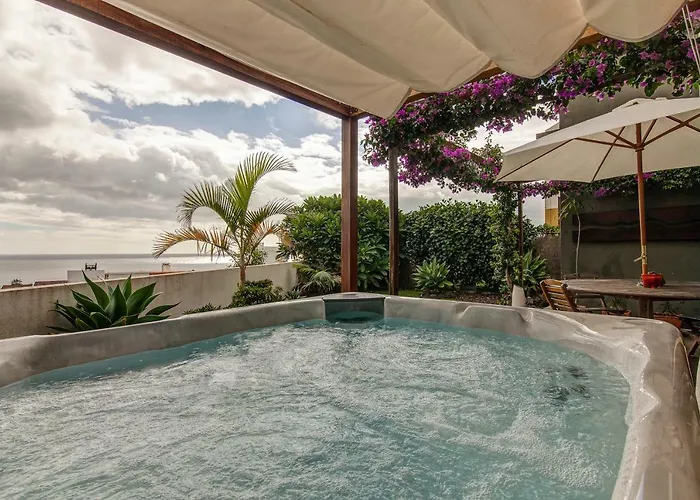 Epicenter Santacruz * Lagoa (Azores)